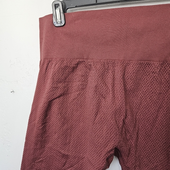 Z by Zella NWT Womens XL High Waist 7/8 Length Maroon Leggings Textured Athletic - Picture 2 of 7